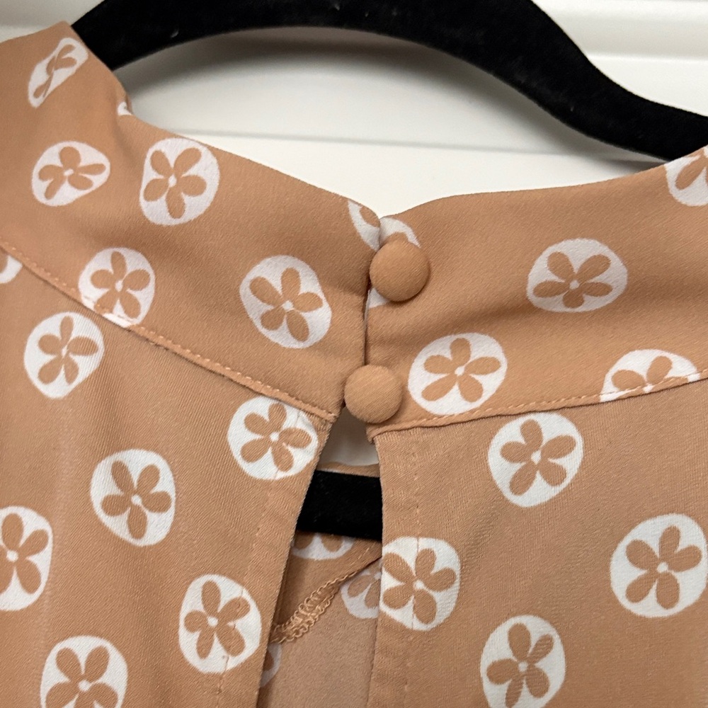 Ann Taylor Floral Blouse - Picture 7 of 7